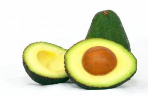 beneficios del aguacate
